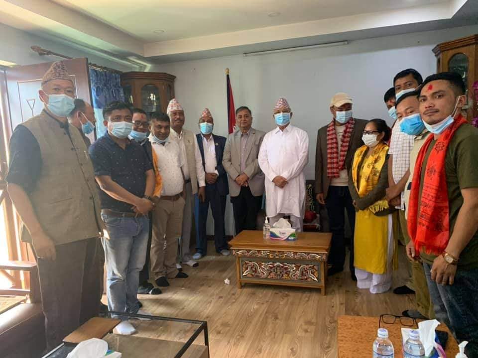 पूर्व संविधानसभा सदस्य फुर्वासहित एमालेमा पूर्व संविधानसभा सदस्य फुर्वासहित एमालेमा