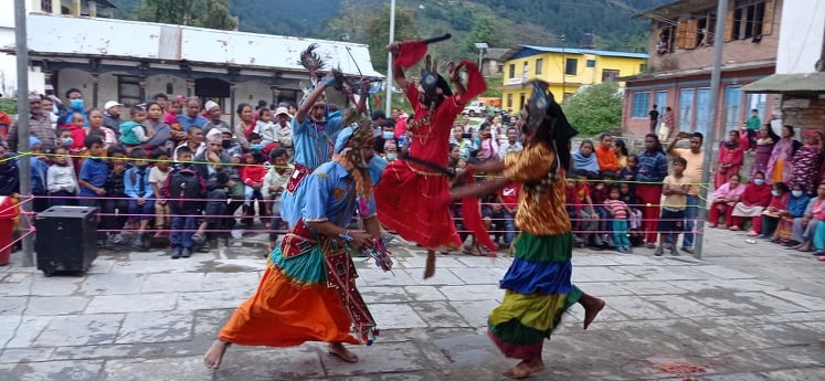 इन्द्रजात्राको अवसरमा मुल गुरुहरु सम्मानित इन्द्रजात्राको अवसरमा मुल गुरुहरु सम्मानित
