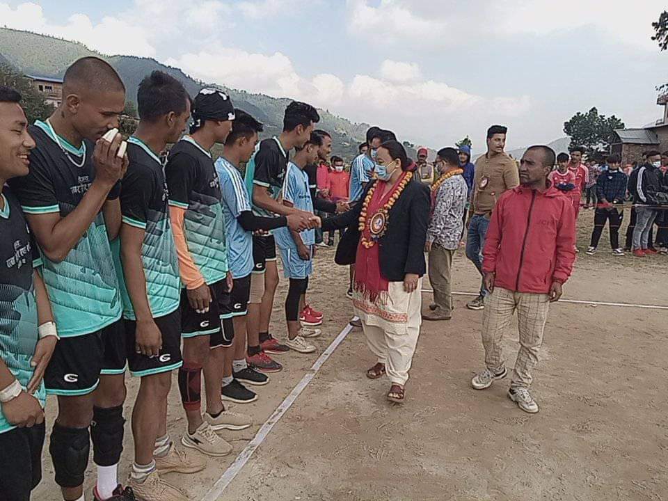 बिनय बाबु स्मृति भलिवल आजदेखि सुरु, १७ समूह सहभागी बिनय बाबु स्मृति भलिवल आजदेखि सुरु, १७ समूह सहभागी