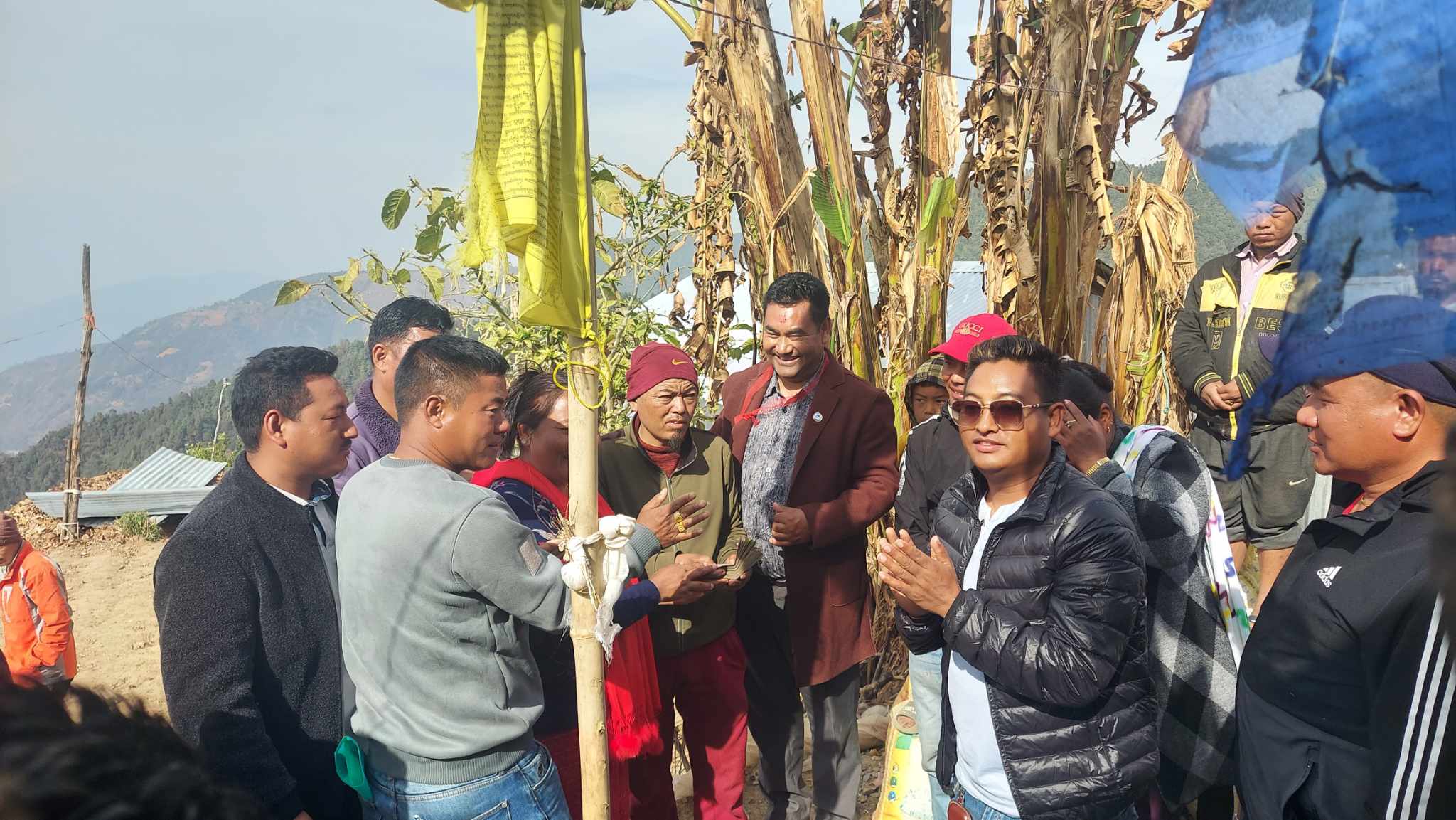 टिस्टुङका आगलागी पीडितलाई १ लाख २० हजार सहयोग