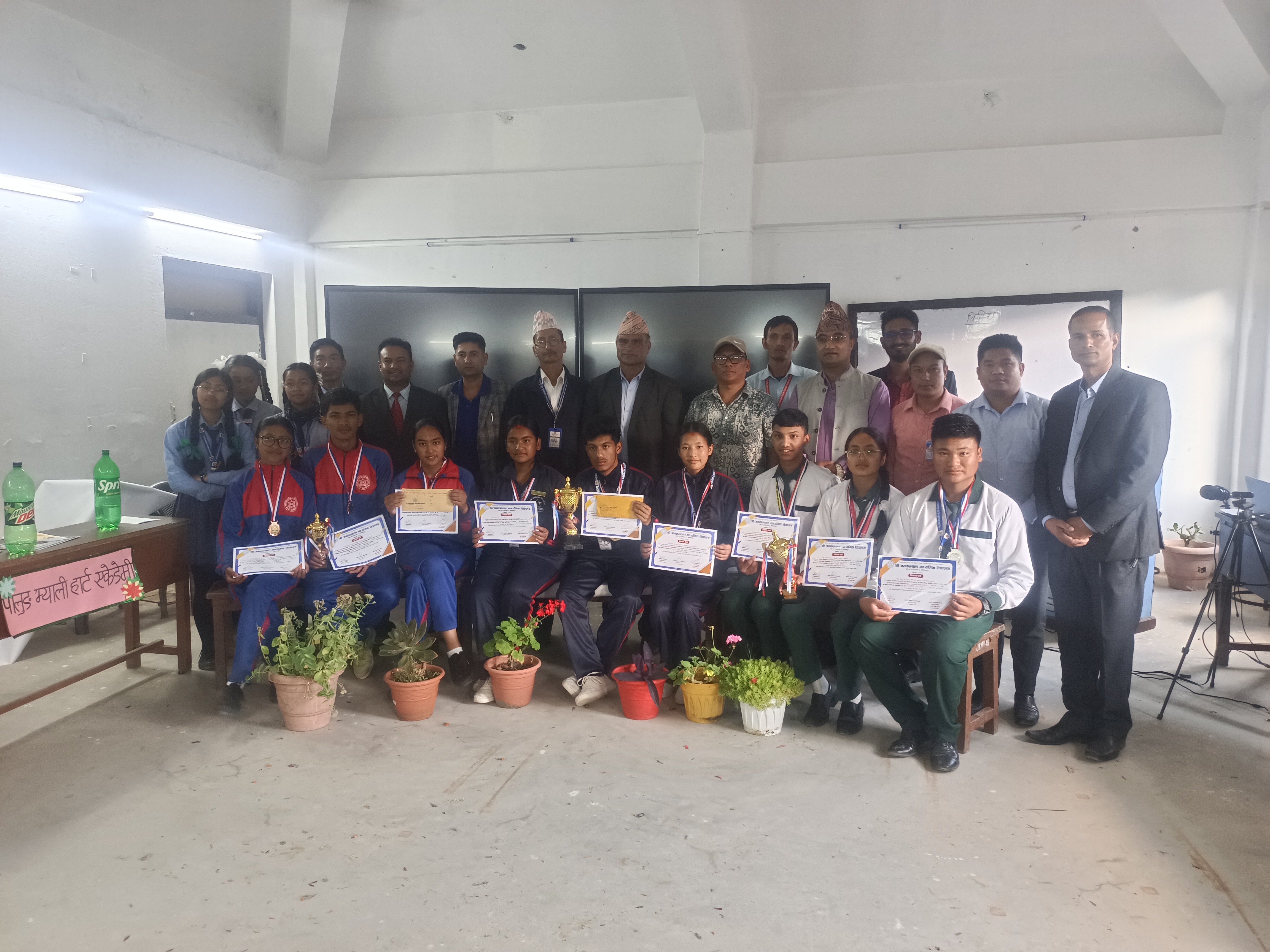 डिजिटल हाजिरी जवाफमा कुन कुनले जिते?